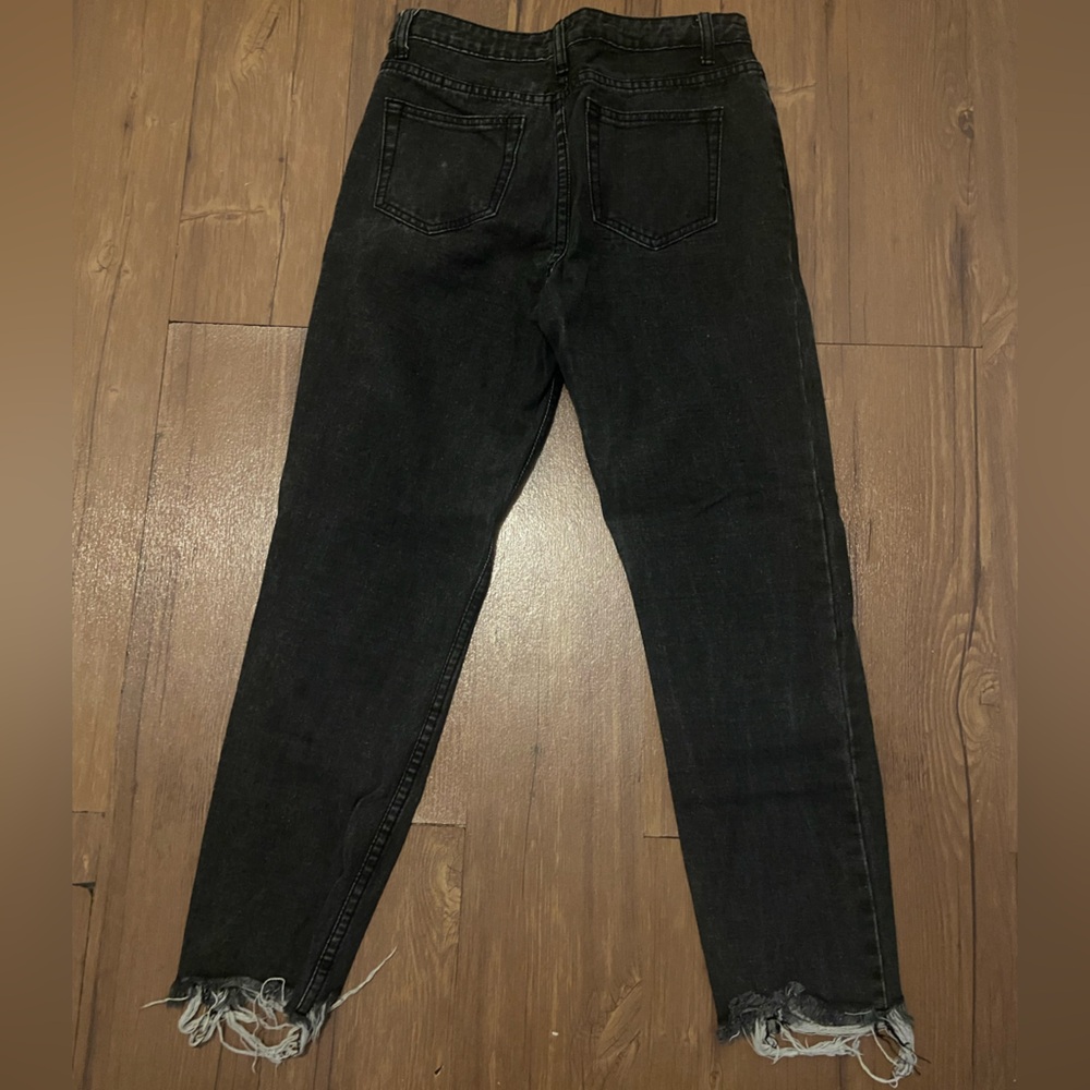 Grey Jeans - Picture 2 of 5